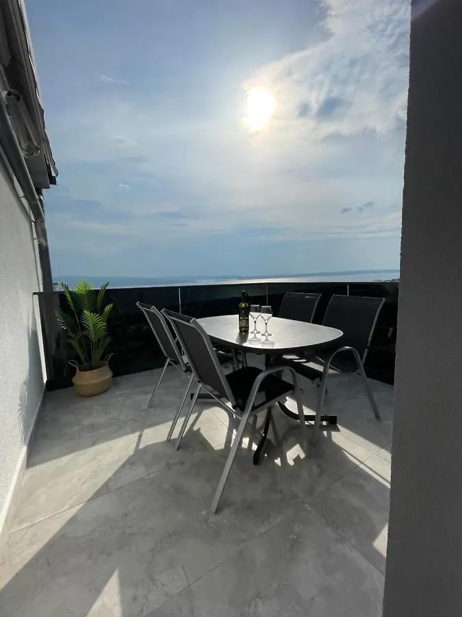 Villa Mara Crikvenica 0*,