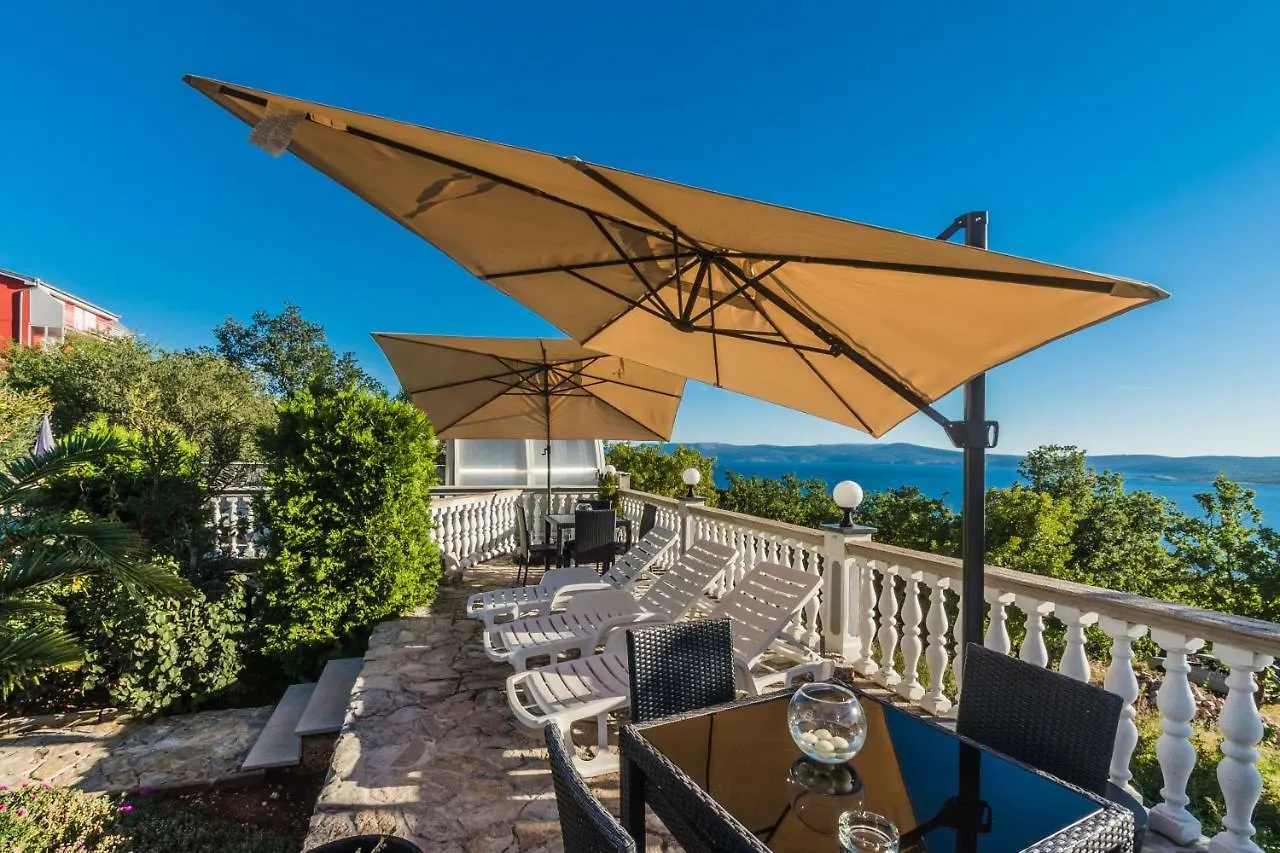 Villa Mara Crikvenica 0*,  Croatia